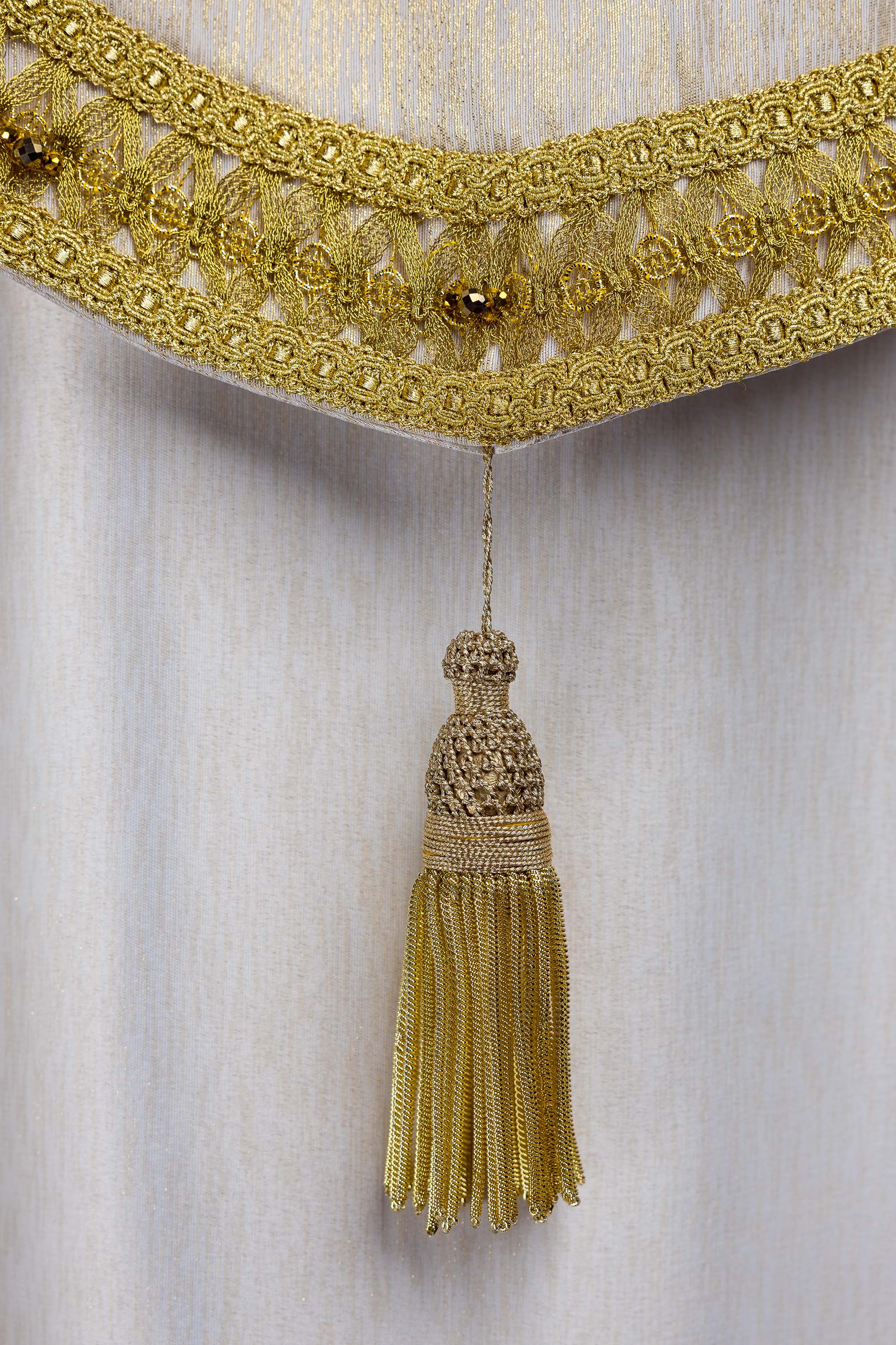 Ręcznie wykonana kapa z naturalnymi kamieniami Handmade 3018 - ORNATY.PL