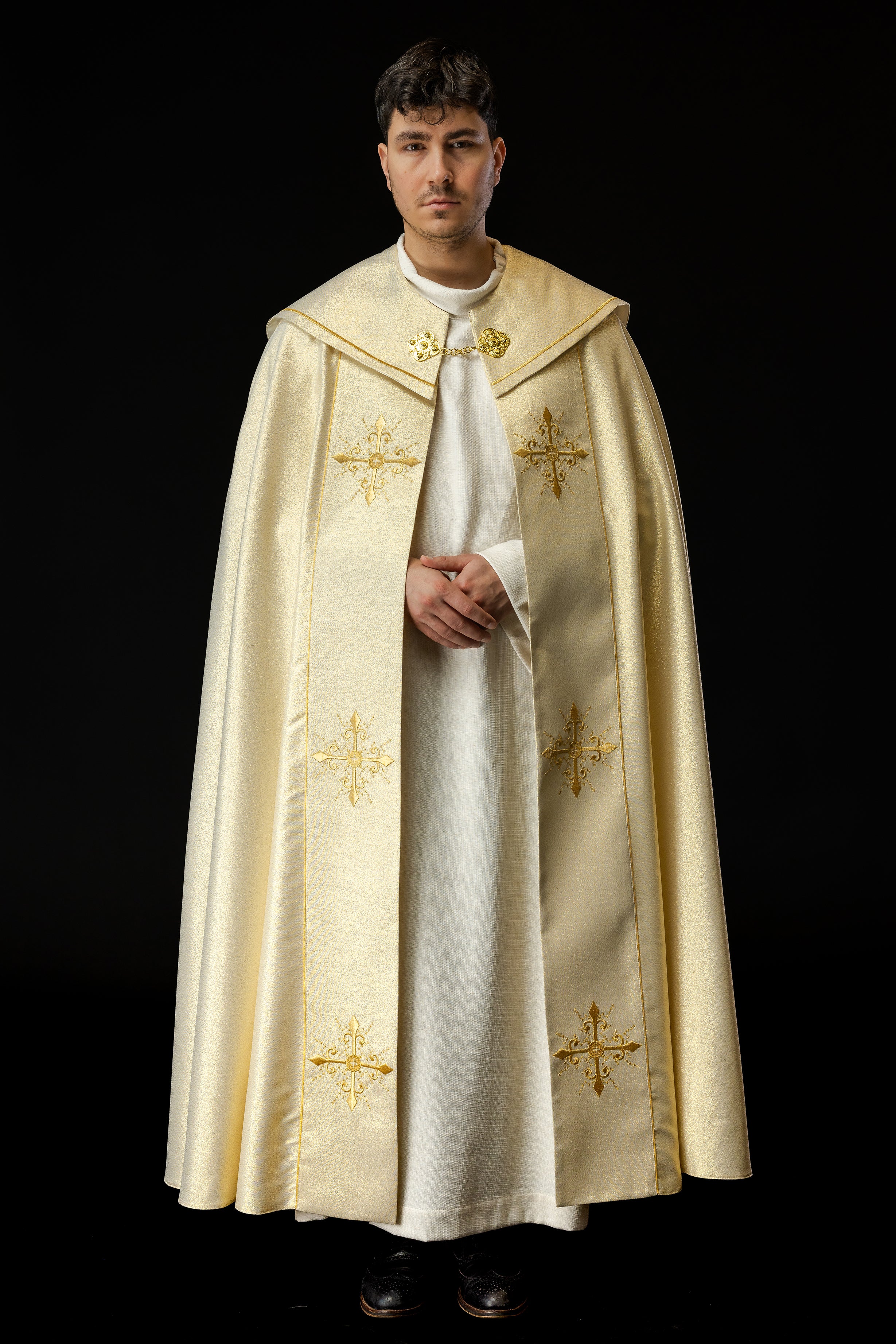 Kapa liturgiczna haftowana złota - ORNATY.PL