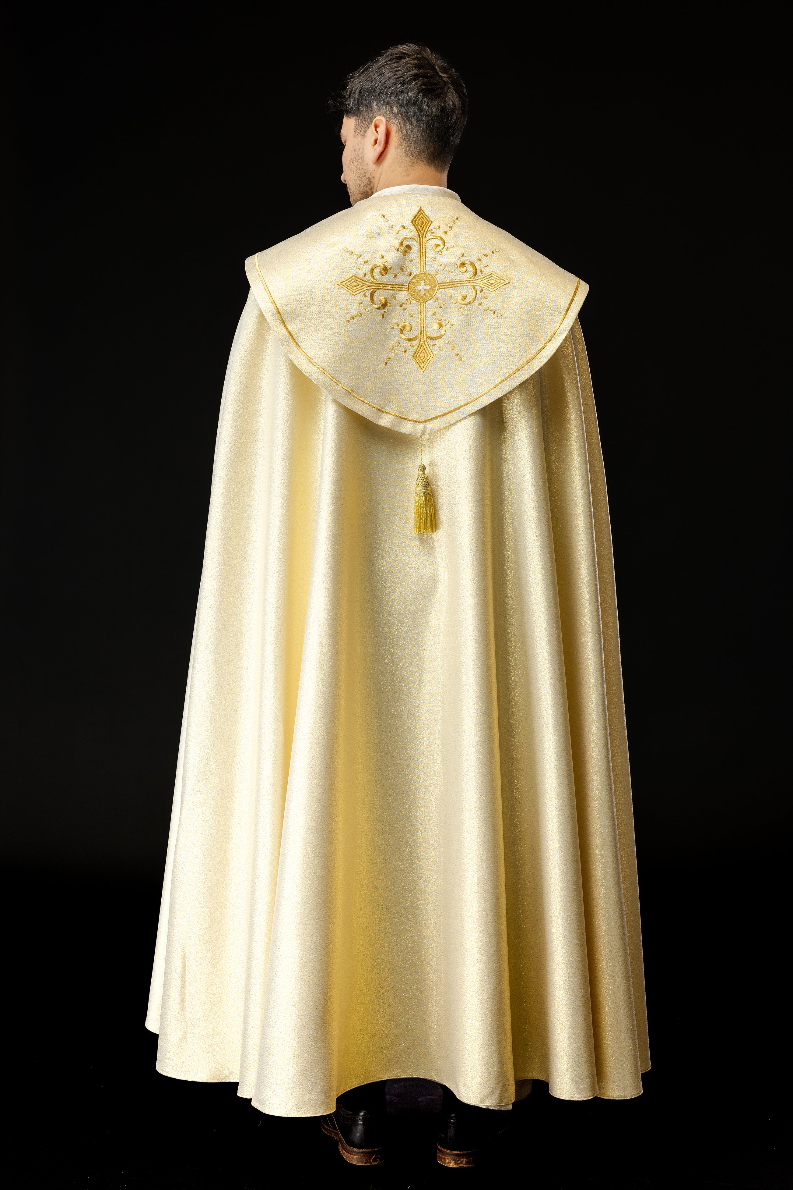 Kapa liturgiczna haftowana złota - ORNATY.PL