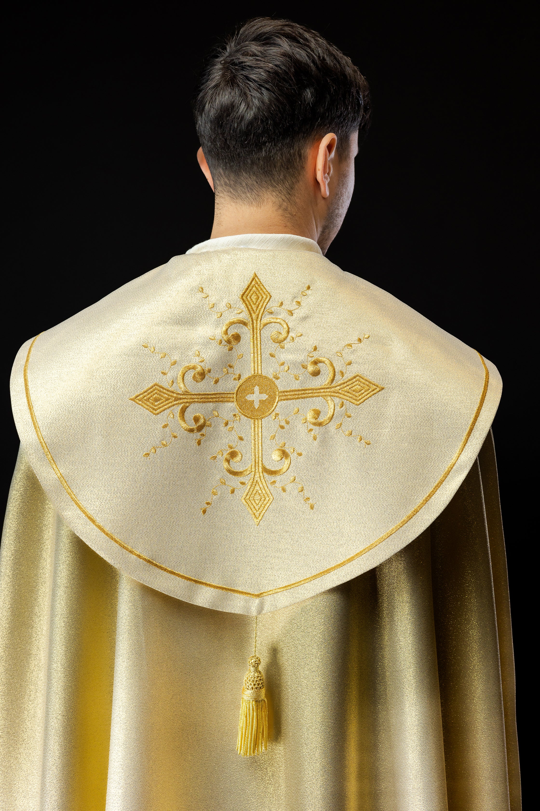 Kapa liturgiczna haftowana złota - ORNATY.PL