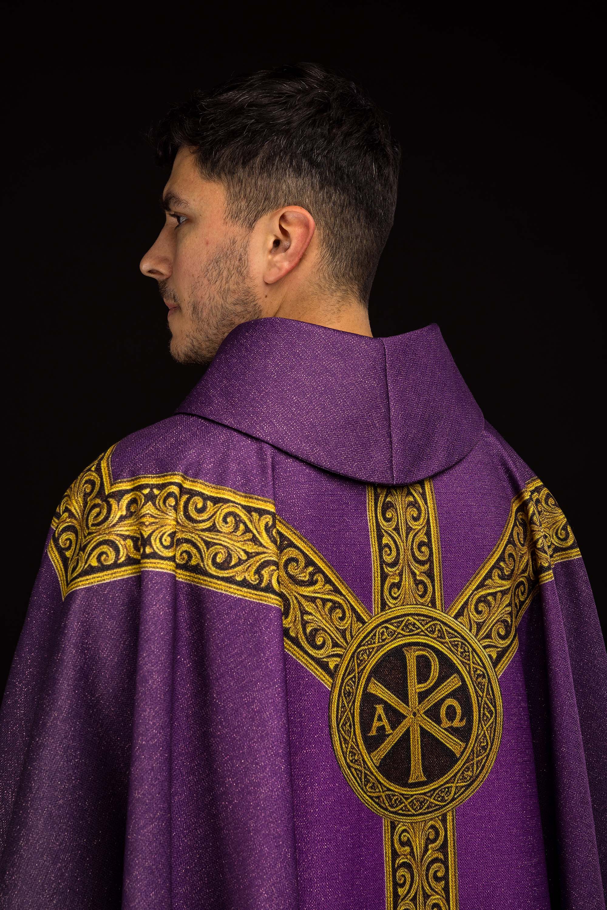 Ornat drukowany Pax fioletowy z bogatym złotym zdobieniem