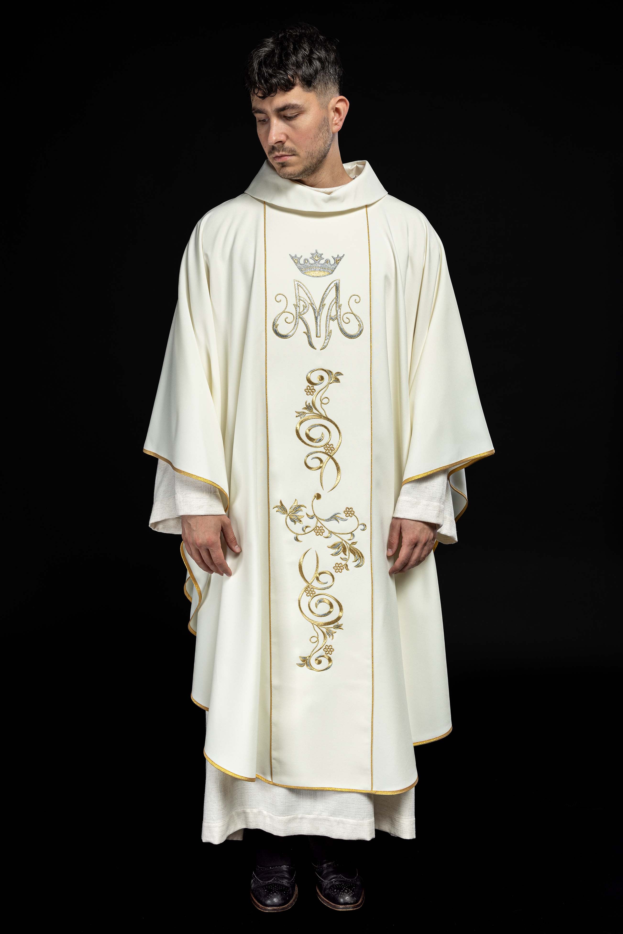 Ornat liturgiczny Maryjny z pasem haftowanym ecru - ORNATY.PL