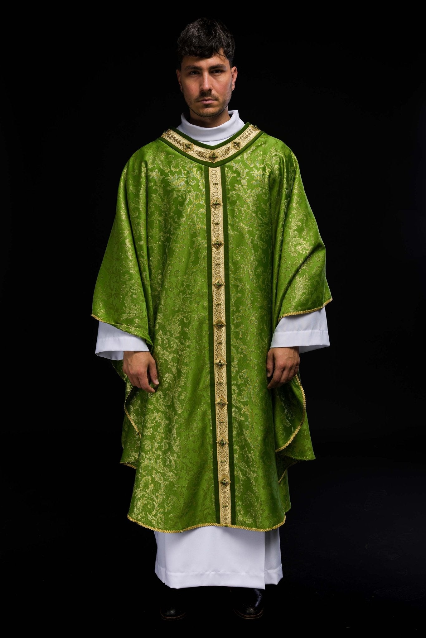 Ręcznie wykonany ornat z naturalnymi kamieniami Handmade 7003