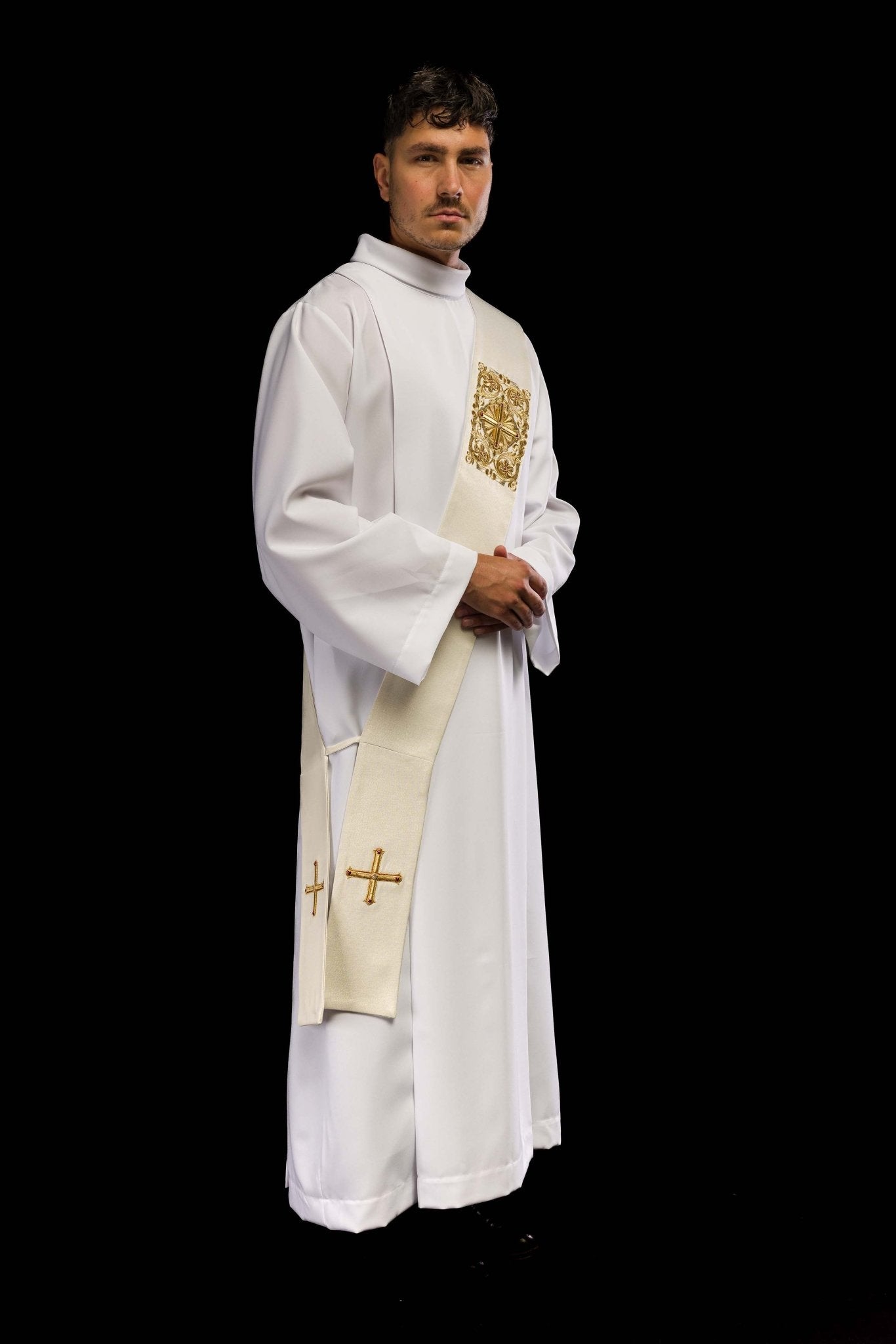 Stuła diakońska haftowana z Krzyżem LE/2210