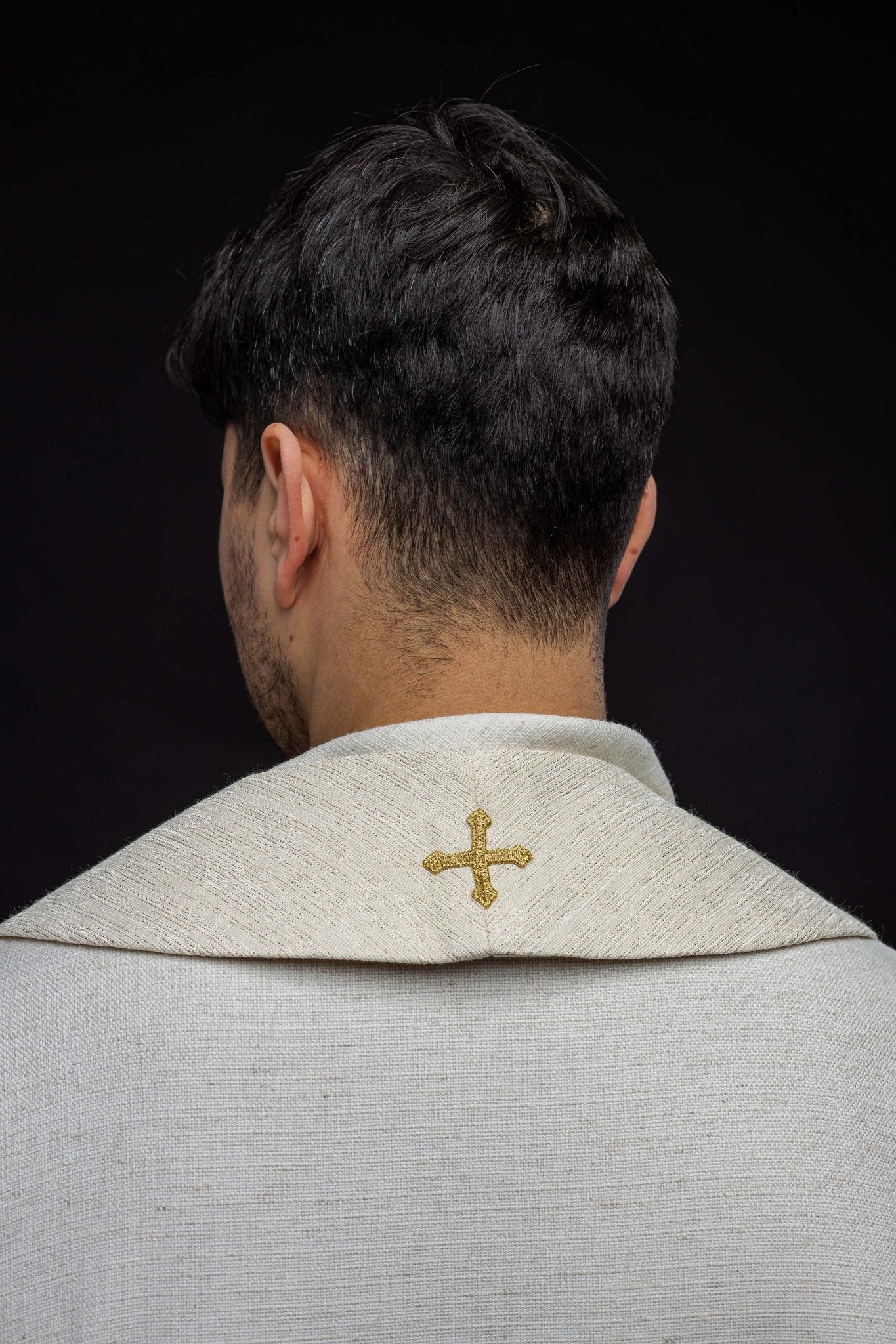 Stuła z haftowanym Barankiem Bożym i symbolem JHS