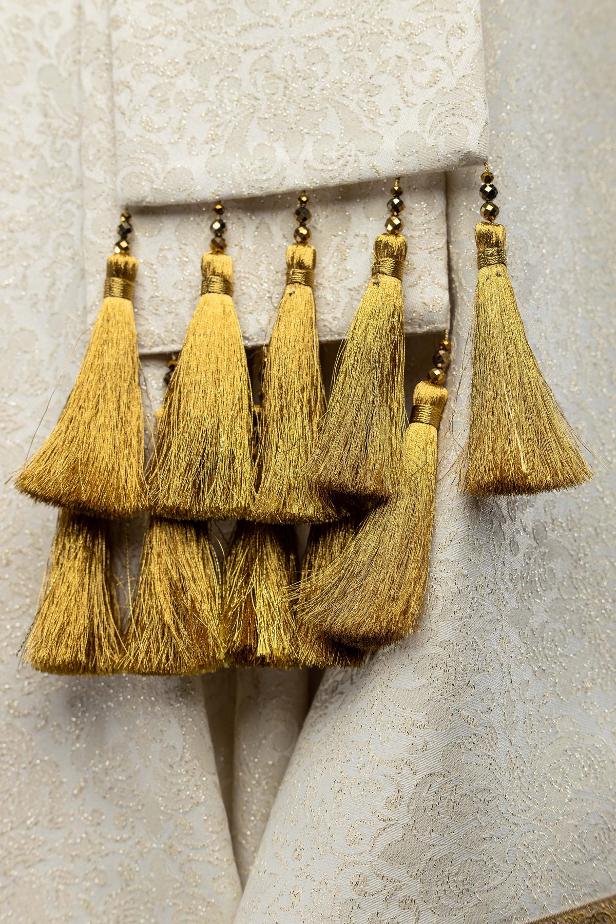 Ręcznie wykonany ornat z naturalnymi kamieniami Handmade 7007
