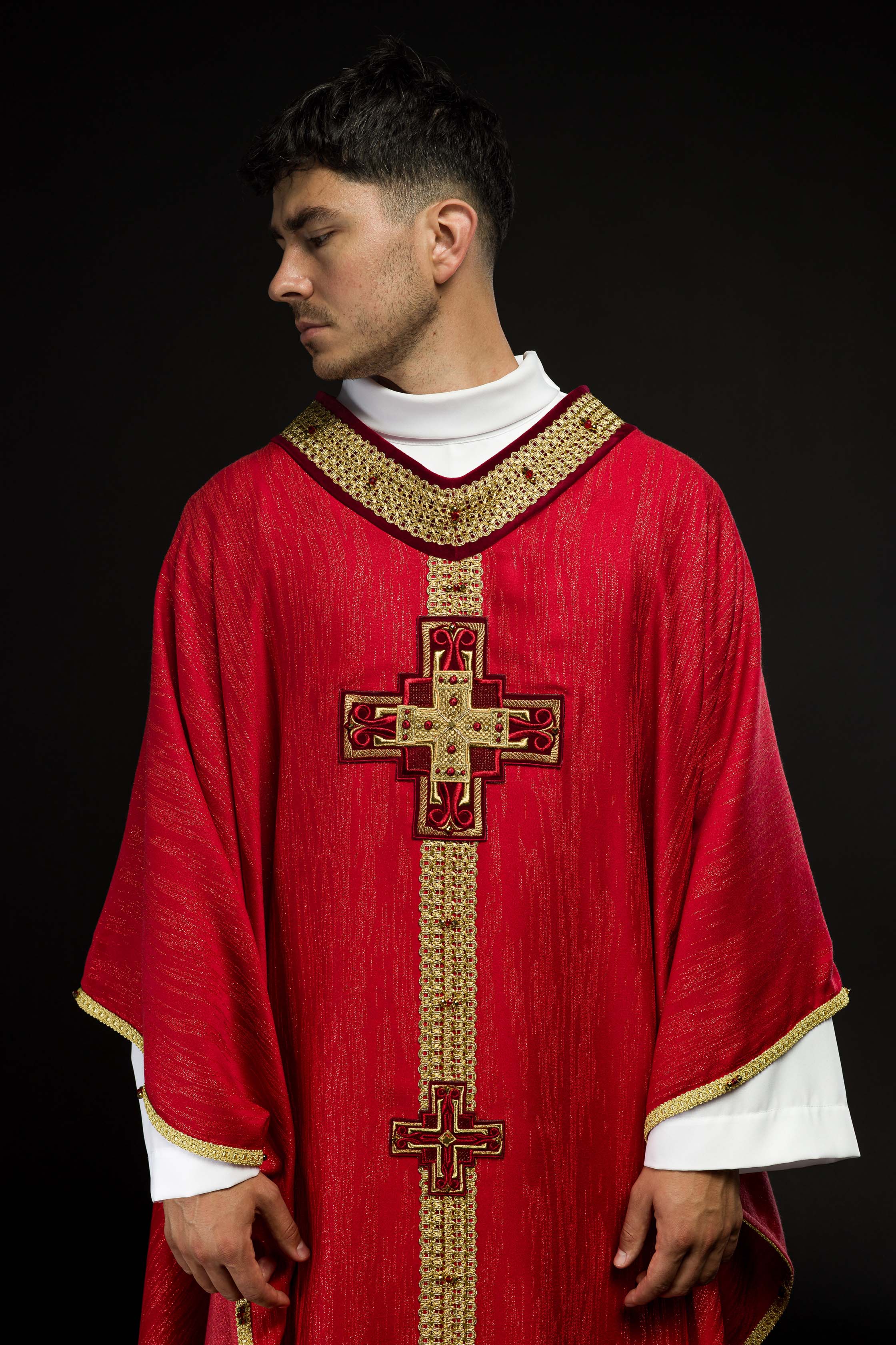 Ręcznie wykonany ornat z naturalnymi kamieniami Handmade 7015 Czerwony - ORNATY.PL