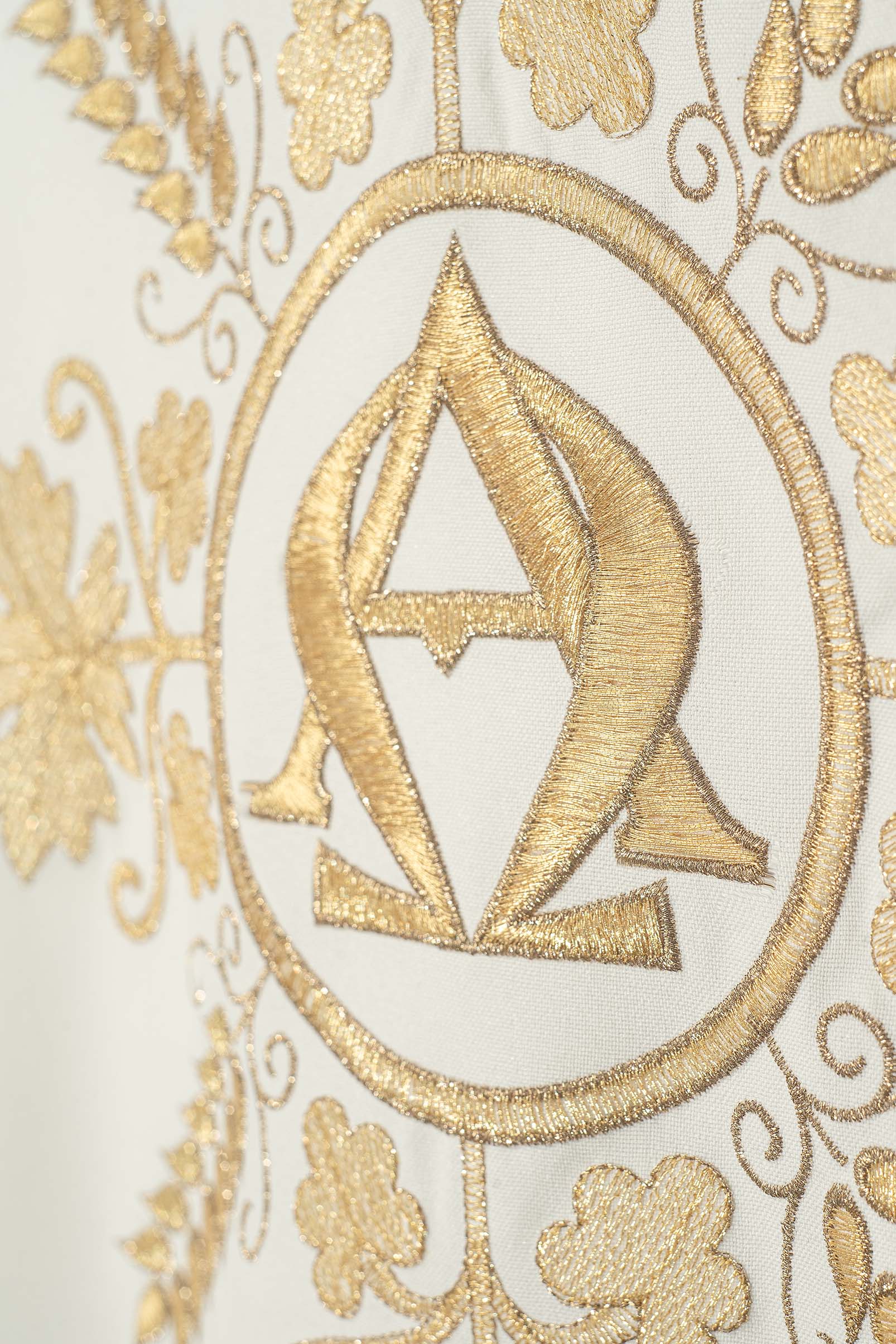 Ornat haftowany ecru Alfa i Omega z kłosami - ORNATY.PL