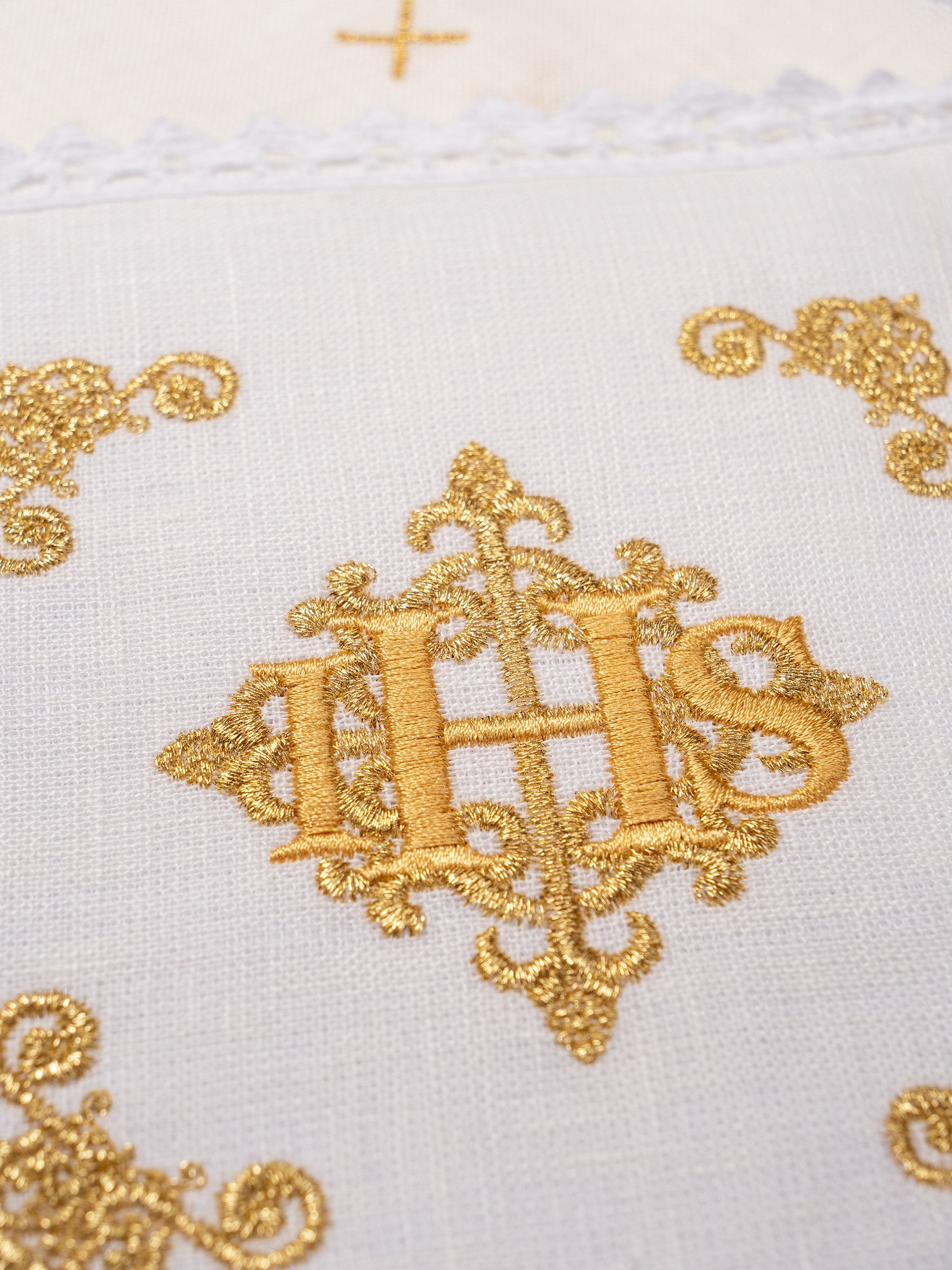 komplet kielichowy lniany z haftem eucharystycznym JHS