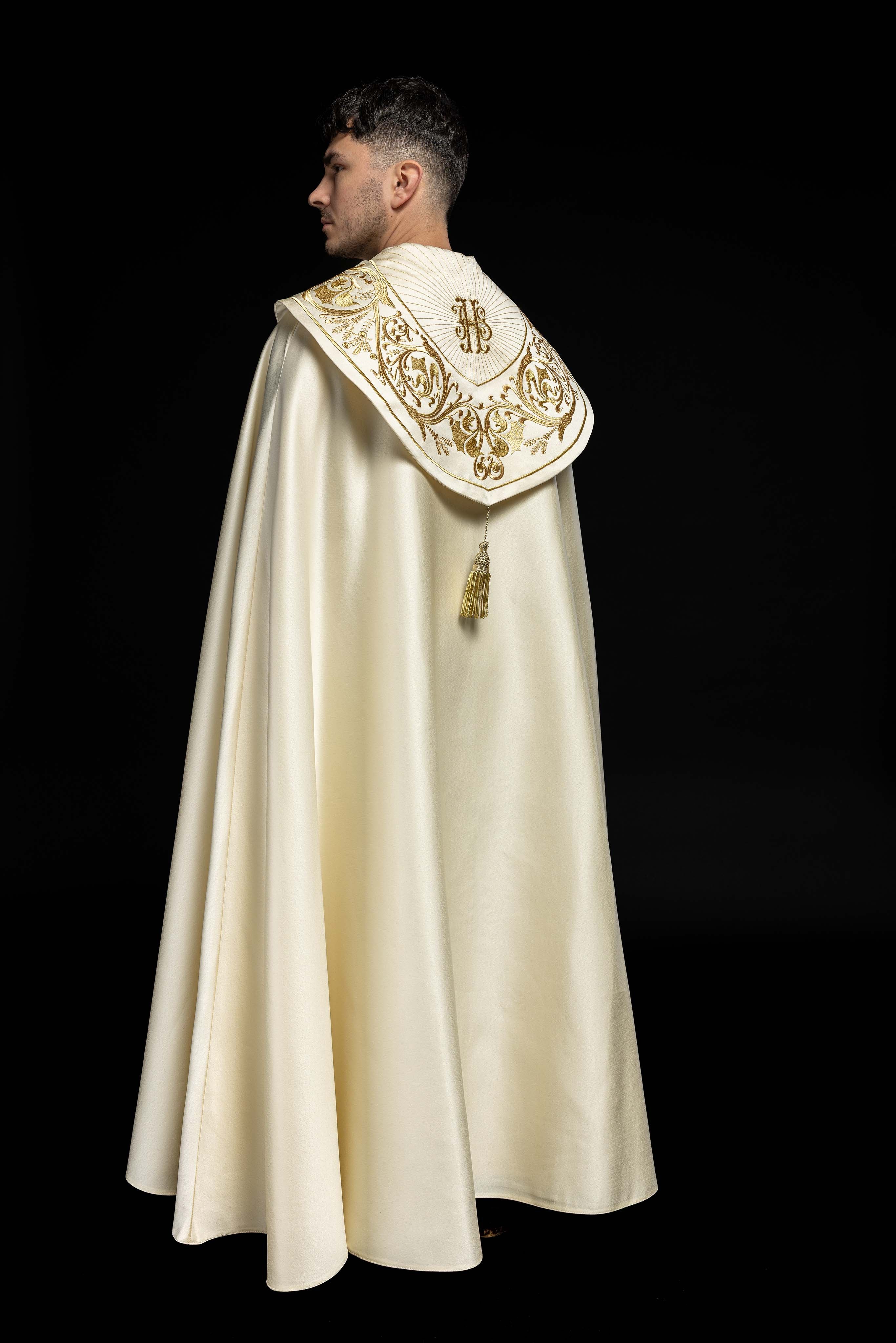Kapa liturgiczna haftowana IHS ecru - ORNATY.PL