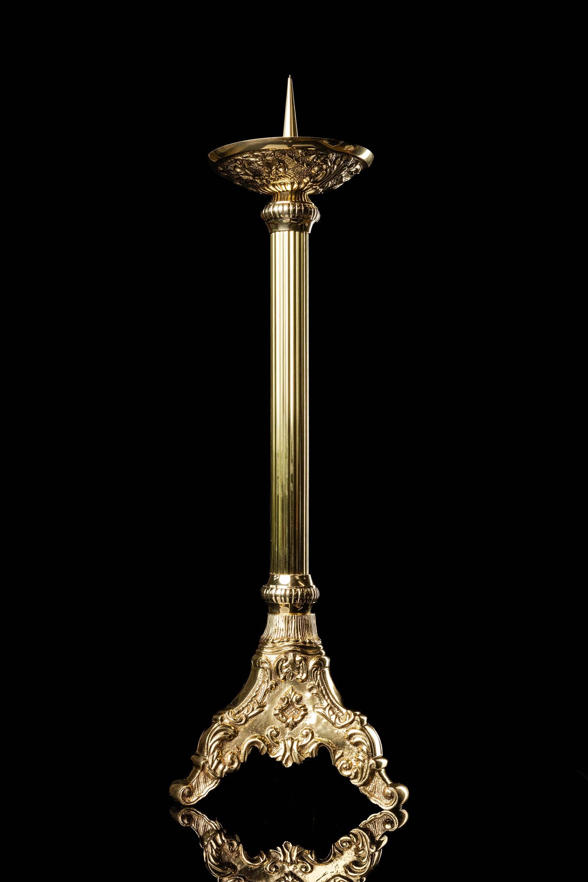 Mosiężny lichtarz liturgiczny duży