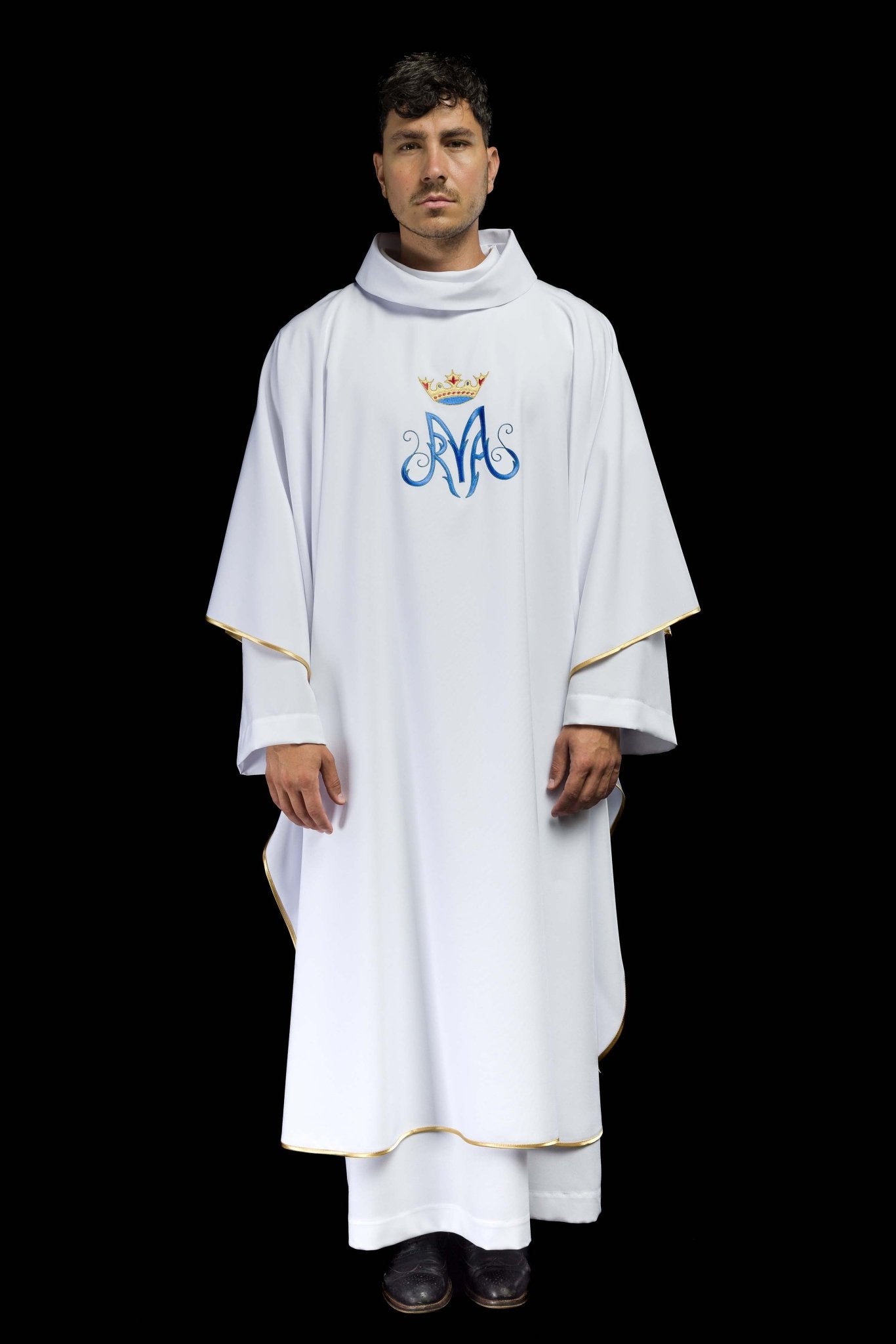 Biały ornat liturgiczny maryjny